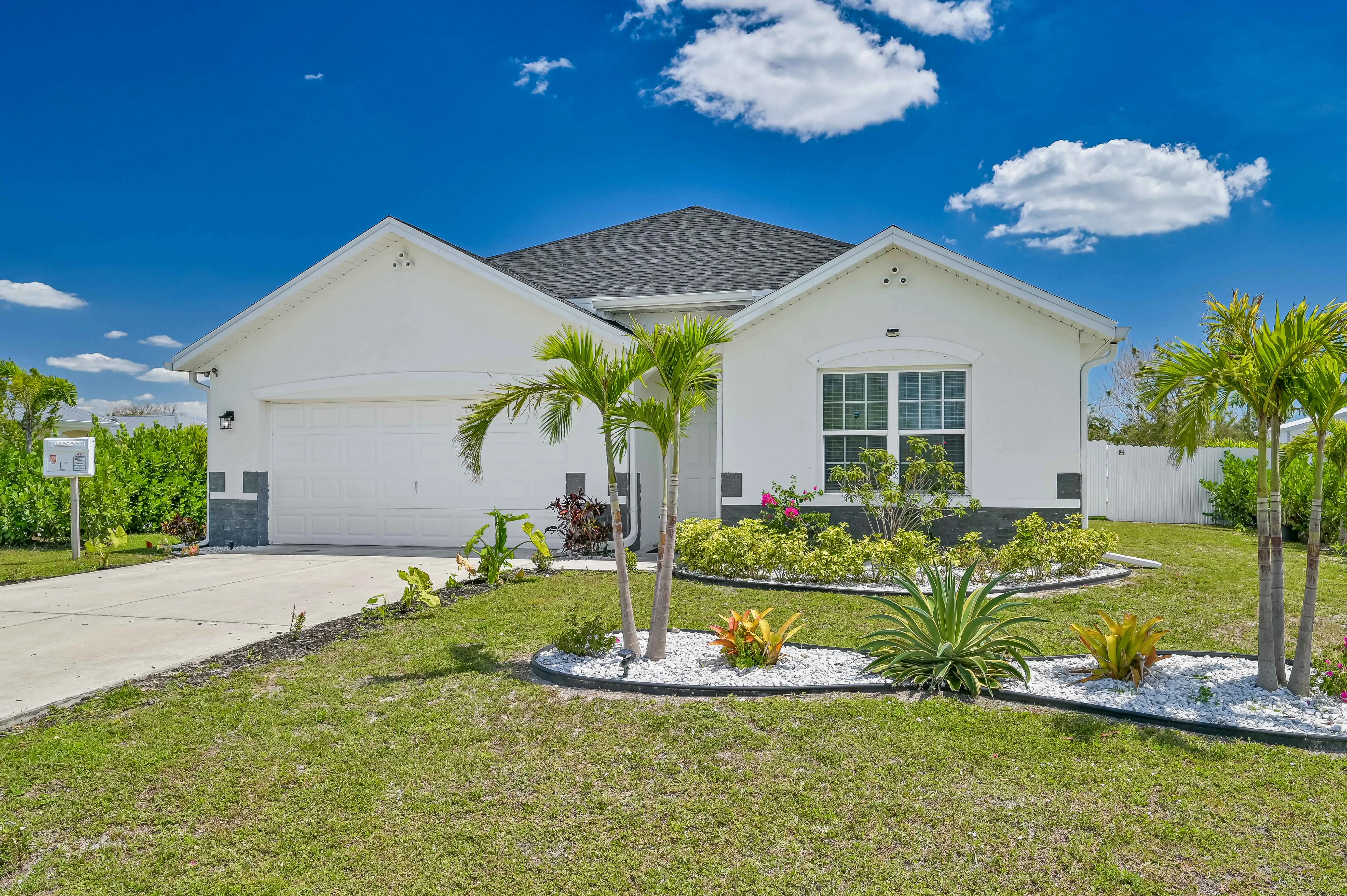 Front exterior of a second Sprout Recovery sober living house